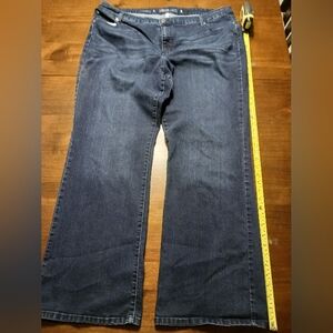 Jennifer Lopez Bootcut jeans Size 22